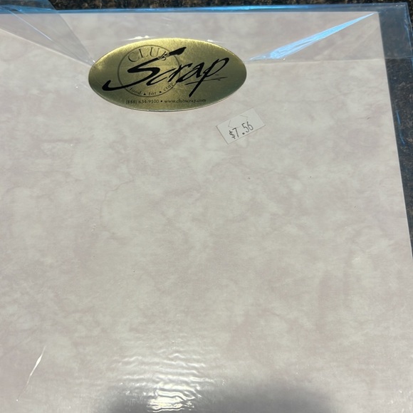 5 Club scrap sets of coordinating card stock - Picture 7 of 8